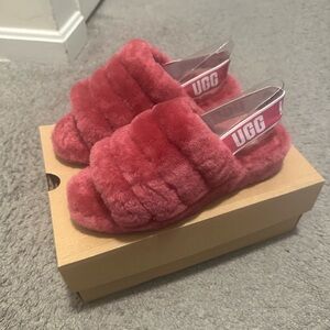 UGG Fluffy YEAH Slide